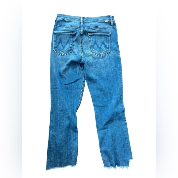 MOTHER The Insider Crop Step Fray Jeans in Sweet and Sassy Size 28 - Picture 6 of 10